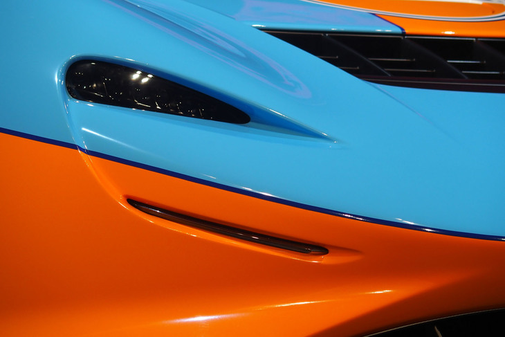 マクラーレン・エルヴァ（ヘッドランプ）