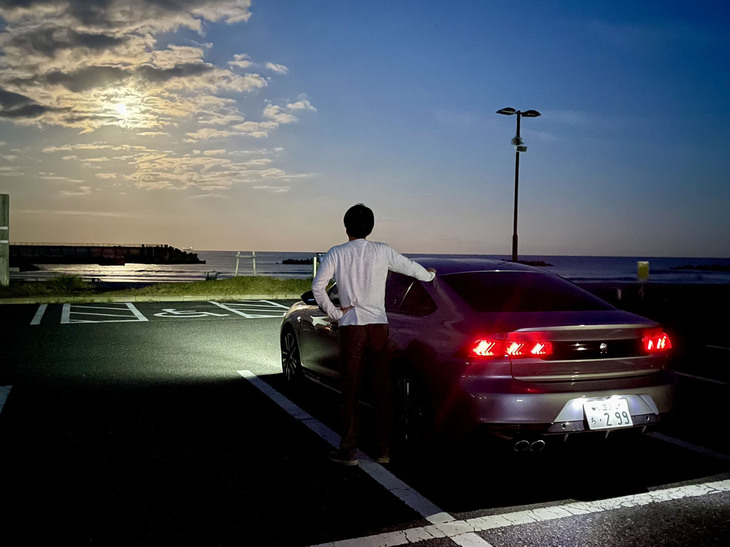 愛車「プジョー508」で行った岩手県洋野町で。このときはバッテリーが弱っていたのに、燃費は20km/リッターオーバー。涙が出ます。