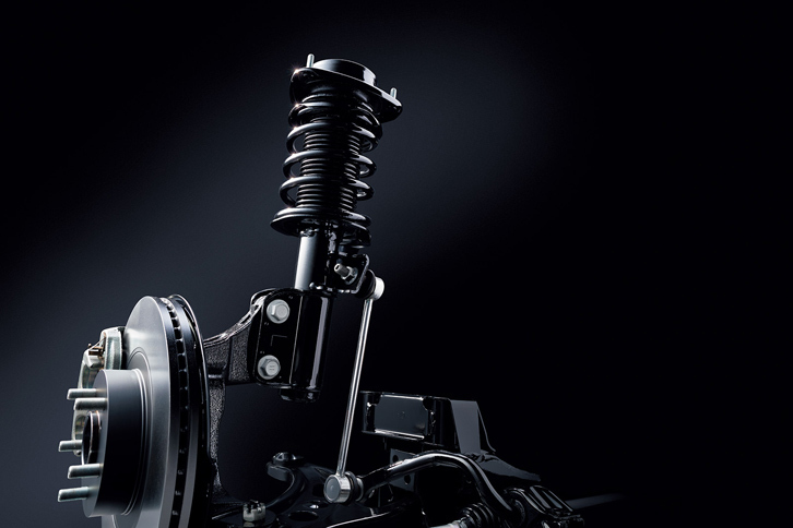 大幅改良を受けた「BRZ」のフロントサスペンション。