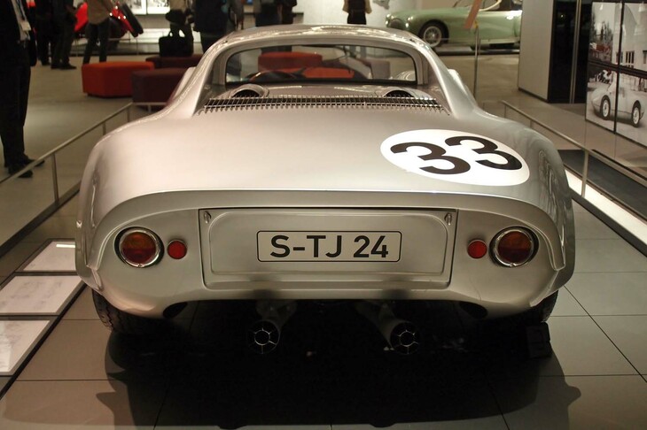 ポルシェ904カレラGTS（1964年）