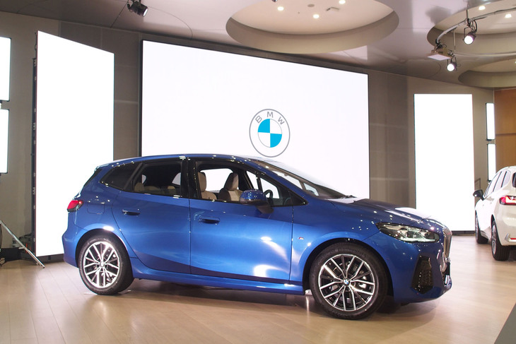 218dアクティブツアラーMスポーツ（エクステリア）