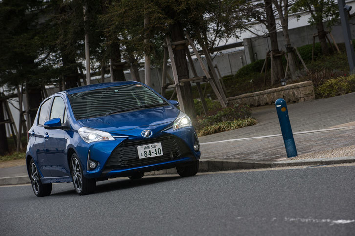 テスト車の年式：2017年型
テスト開始時の走行距離：1806km
テスト形態：ロードインプレッション
走行状態：市街地（4）／高速道路（6）／山岳路（0）
テスト距離：155.8km
使用燃料：7.7リッター（レギュラーガソリン）
参考燃費：20.2km/リッター（満タン法）／19.8km/リッター（車載燃費計計測値）