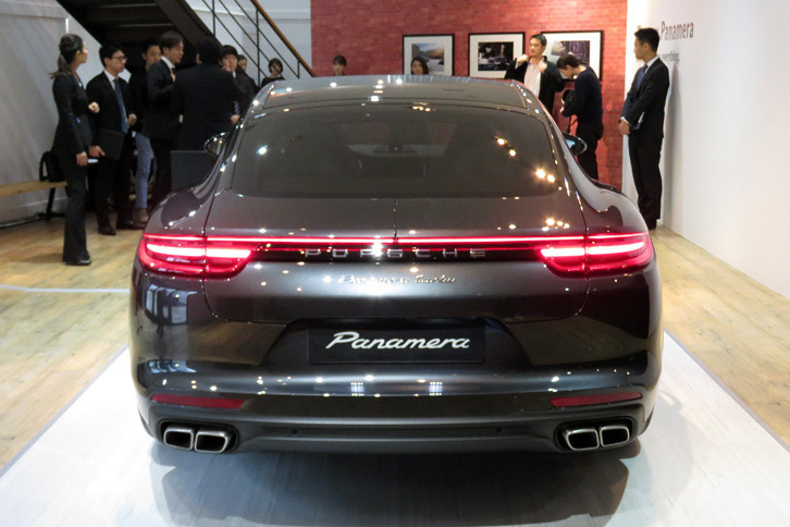 ポルシェ・パナメーラ ターボ（エクステリア）