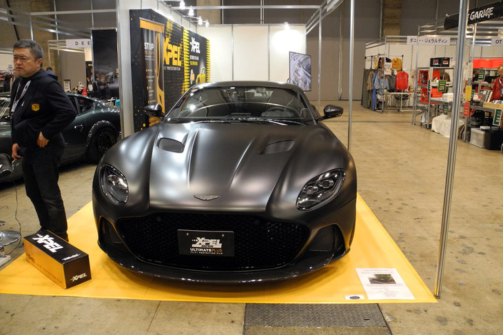 XPEL JAPANのブース。