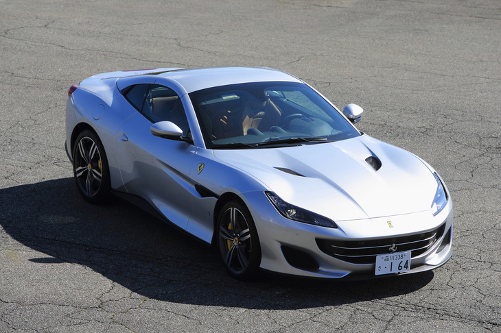 フェラーリ・ポルトフィーノ