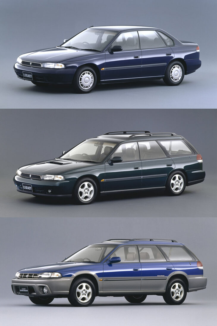 初代「レガシィ アウトバック」こと「レガシィ グランドワゴン」は、「レガシィ」が2代目の時代（1995年）に設定された。写真上から、2代目「レガシィ（セダン）」と「レガシィ ツーリングワゴン」、そしてレガシィ グランドワゴン。グランドワゴンは、後に「ランカスター」にサブネームが改称された。