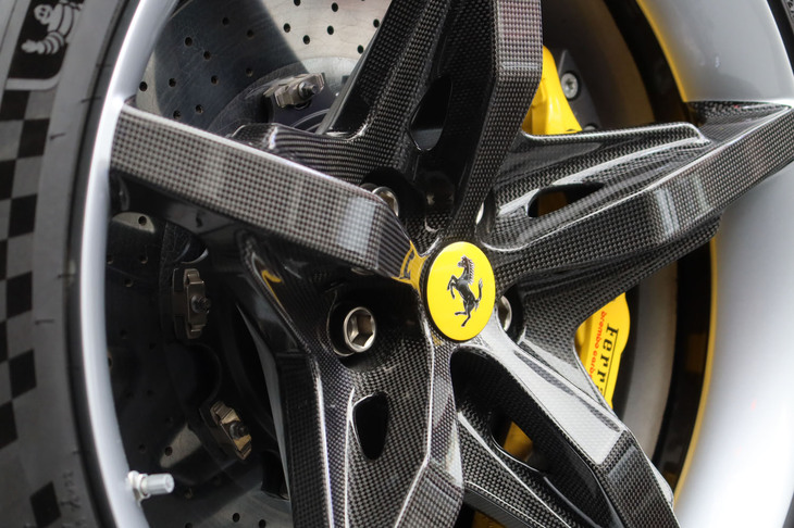 フェラーリF80（リアホイール）