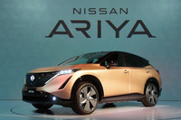 2021年に発売予定の「アリア」。新製品の投入によってどこまで日産が巻き返せるか、要注目である。