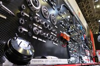 2023年に発売を予定している「GRパーツ」「GRヘリテージパーツ」も会場に並べられた。