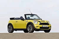 第3のMINI、「コンバーチブル」がデビュー