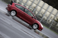 シトロエンC4 クーペ2.0VTS(5MT)／セダン2.0エクスクルーシブ(4AT)【試乗記】の画像