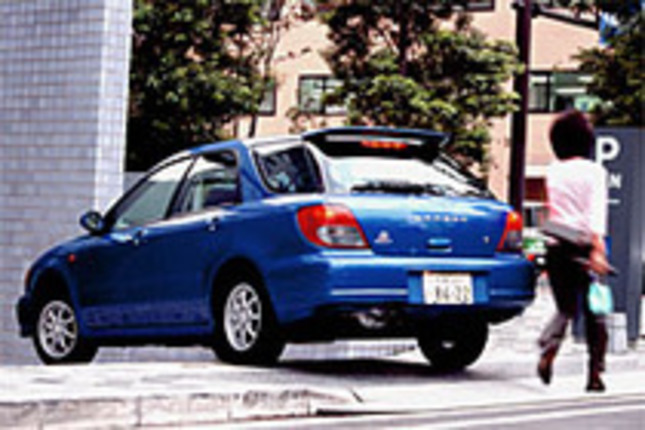 【スペック】全長×全幅×全高＝4405×1695×1465mm/ホイールベース＝2525mm/車重＝1210kg/駆動方式＝FF/1.5リッター水平対向4SOHC16バルブ(100ps/5200rpm、14.5kgm/4000rpm)/車両本体価格＝157.3万円(テスト車＝175.3万円) 