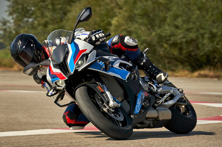 BMW M1000RR