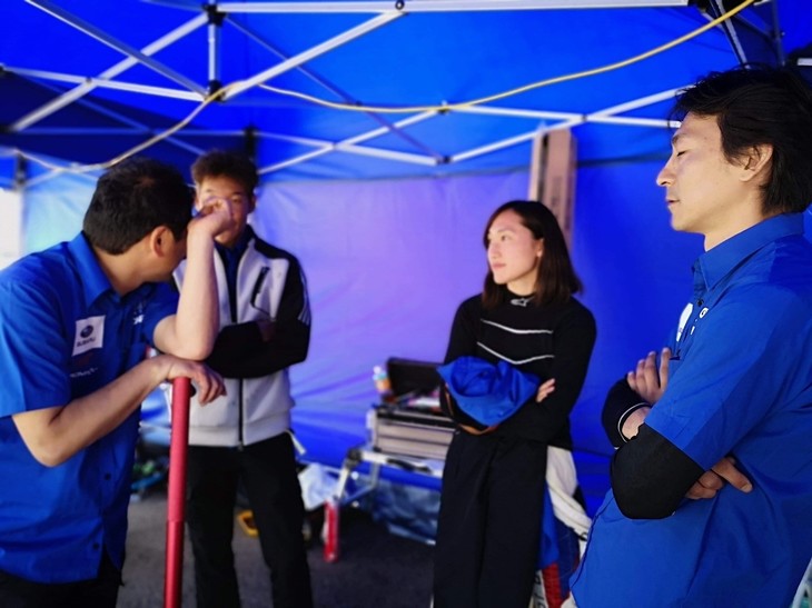 土曜日はまず、私が参戦するクラブマンシリーズ エキスパートクラスの予選から始まりました。結果は10位と今までの最高順位となりました！ しかし、アタックラップに大きくミスをして、2回目のアタックがベストタイム。さらに上位を狙えるポテンシャルがあったのに、それを引き出すことができず悔しい気持ちが残る予選となりました。