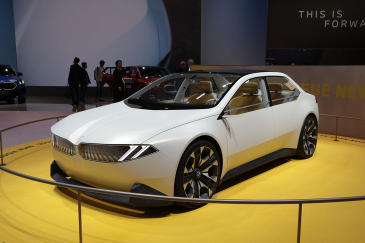 BMWビジョン ノイエクラッセ