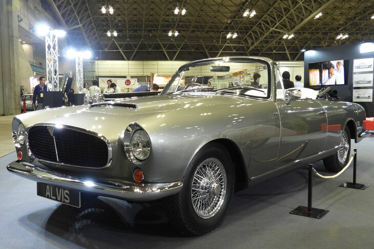 アルヴィス3リッター グラバー スーパー カブリオレ（コンティニュエーションモデル）