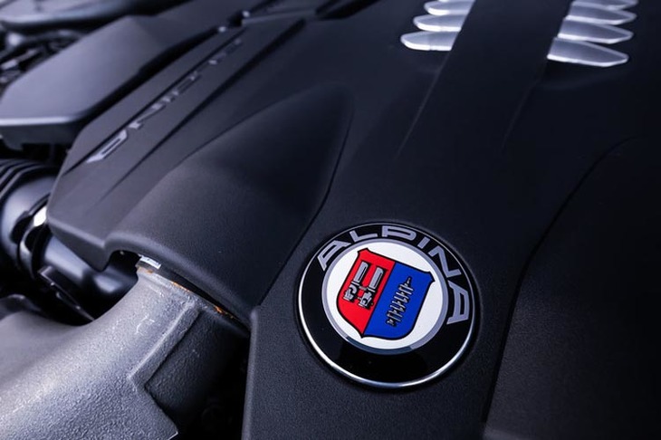 （写真＝花村英典）