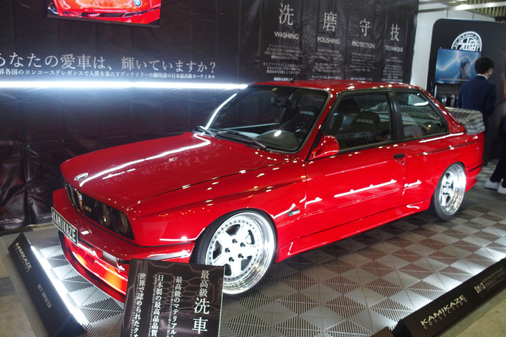 KAMIKAZE COLLECTIONのブース。