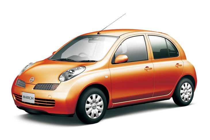 2002年に登場した3代目「日産マーチ」。