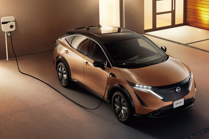 2022年からデリバリーが始まった「日産アリア」。内外装の高級感は「リーフ」とは一線を画す。