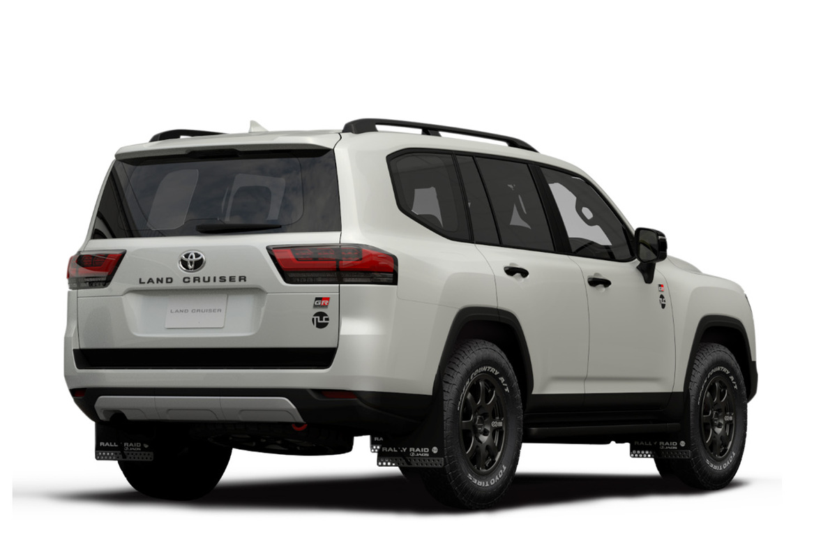 ダカールラリー12連覇記念のコンプリートカー「トヨタ