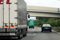 2024年に、バイドゥの地図を用いた中国版「アコード」から導入が開始された「Honda SENSING360＋」だが、かの地ではハンズフリー走行は法律で禁じられている。ハンズフリー走行機能を備えたアコードの投入は、世界的にも日本が初となる。