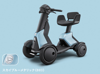 ダイハツからスタイリッシュな新型電動車いす「e-SNEAKER（イースニーカー）」が登場の画像
