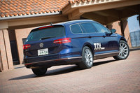 車体にはディーゼル車であることを示す「TDI」バッジなどは備わらず、見た目はガソリン車とまったく同じ。今後、ガソリン車の「TSI」バッジも順次なくしていくそうだ。