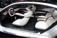 「インフィニティQインスピレーションコンセプト」のインテリア。