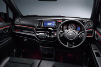 「N-WGNカスタム ターボSS 2トーンカラースタイルパッケージ」のインテリア。