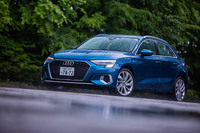 第4世代となる新型「アウディA3」は、2021年4月21日に国内導入が開始された。今回は台数375台の限定となる導入記念モデル「A3スポーツバック ファーストエディション」に試乗。車両本体価格は453万円。