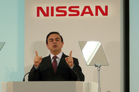 日産も黒字転換、2010年は「リーフ」が目玉