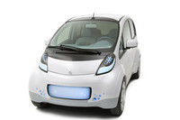 【Movie】三菱「i MiEV」欧州向けプロトタイプ【ジュネーブショー09】