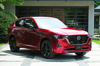 上質なスポーティネスを追求したという「XDハイブリッド プレミアムスポーツ」。