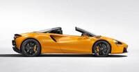 マクラーレンがオープントップの新型車「アルトゥーラ スパイダー」を発表の画像