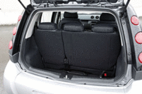 写真をクリックするとシートが倒れるさまが見られます。