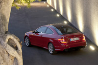 独ダイムラー、新型「Cクラス クーペ」を発表の画像