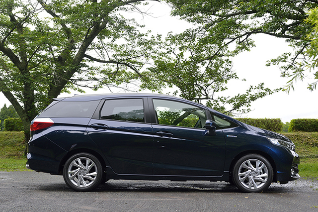 ホンダ・シャトル ハイブリッドZ（FF/7AT）【試乗記】 先駆けワゴンの