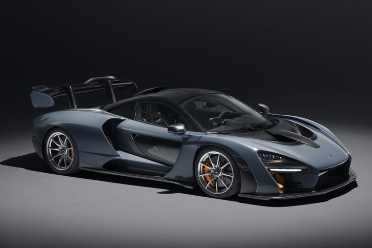 今年のジュネーブショーでの発表が予告されている「マクラーレン・セナ」。4リッターV8ツインターボエンジンは、800psと800Nmを発生する。