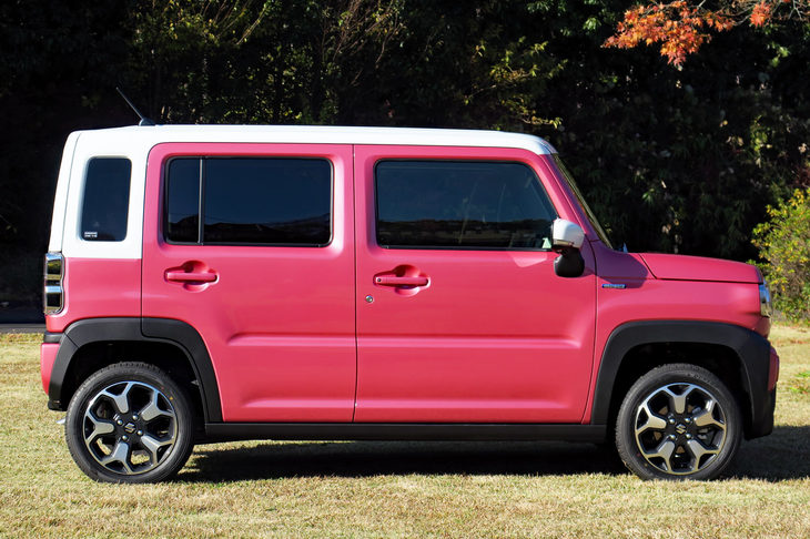 スズキ・ハスラー ハイブリッドXターボ（4WD）（サイド）