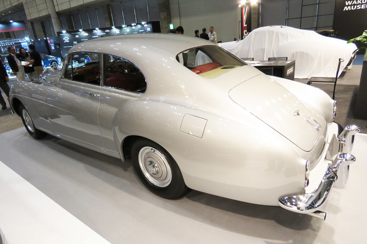 ベントレーRタイプ コンチネンタル（1955年）／WAKUI MUSEUM