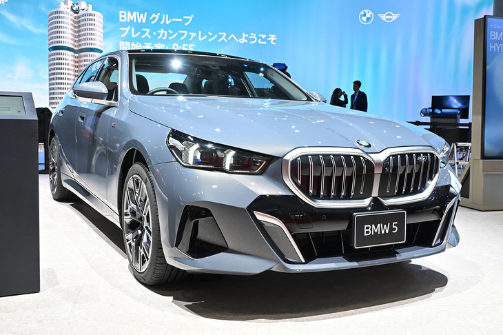 BMW 5シリーズ ロング