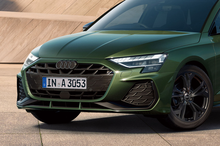 A3セダンSライン ファーストエディション