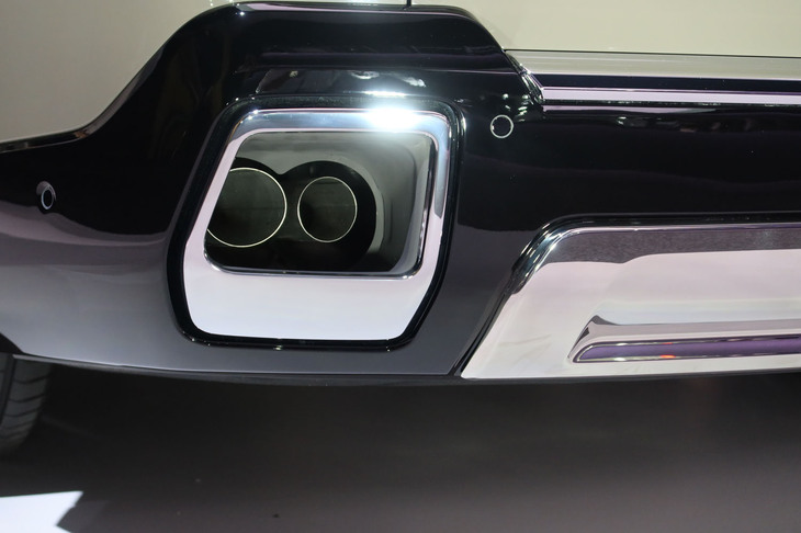 ロールス・ロイス・カリナン シリーズII（エキゾーストパイプ）