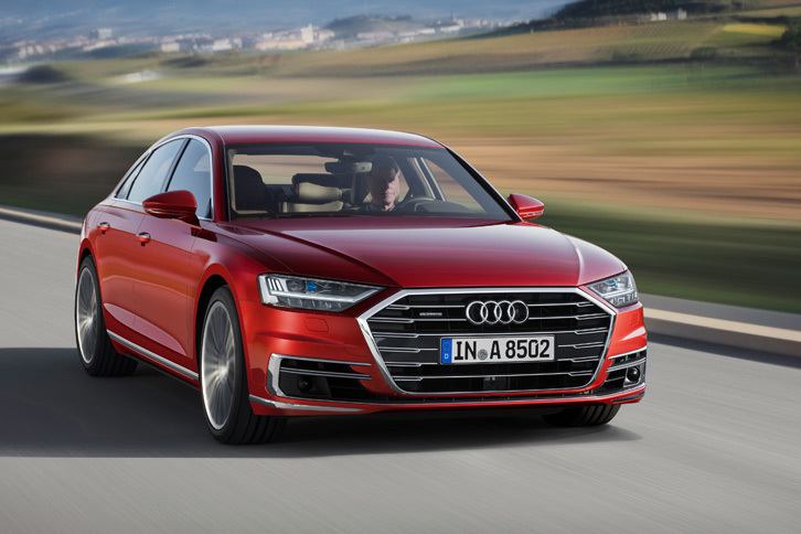 レベル3相当の自動運転技術が導入されるという、新型「アウディA8」。