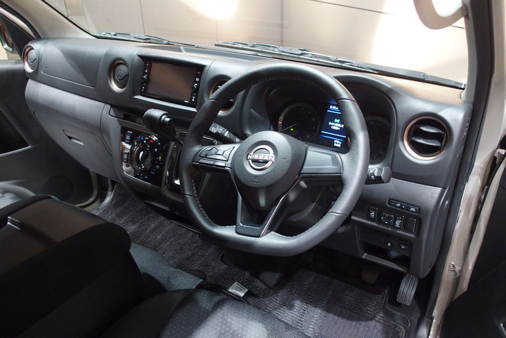 キャラバンMYROOMローンチエディション（コックピット）