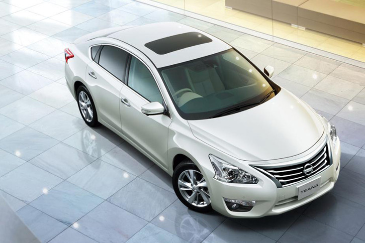 「日産ティアナXVナビAVMパッケージ」