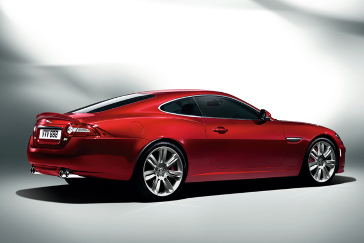 バンダイ ブリキ【XK-E ジャガー XK-E レッド】フリクション ☆1953年 萬代屋ジャガーXK-120ロードスター ～ブリキ自動車