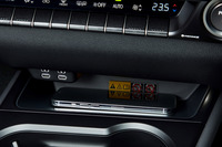 電気自動車「レクサスUX300e」の改良モデル登場　航続距離が512kmにアップの画像