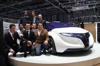 IADトリノ自動車デザイン学科のマスターコースは、毎年修了制作をジュネーブで公開してきた。2010年撮影。